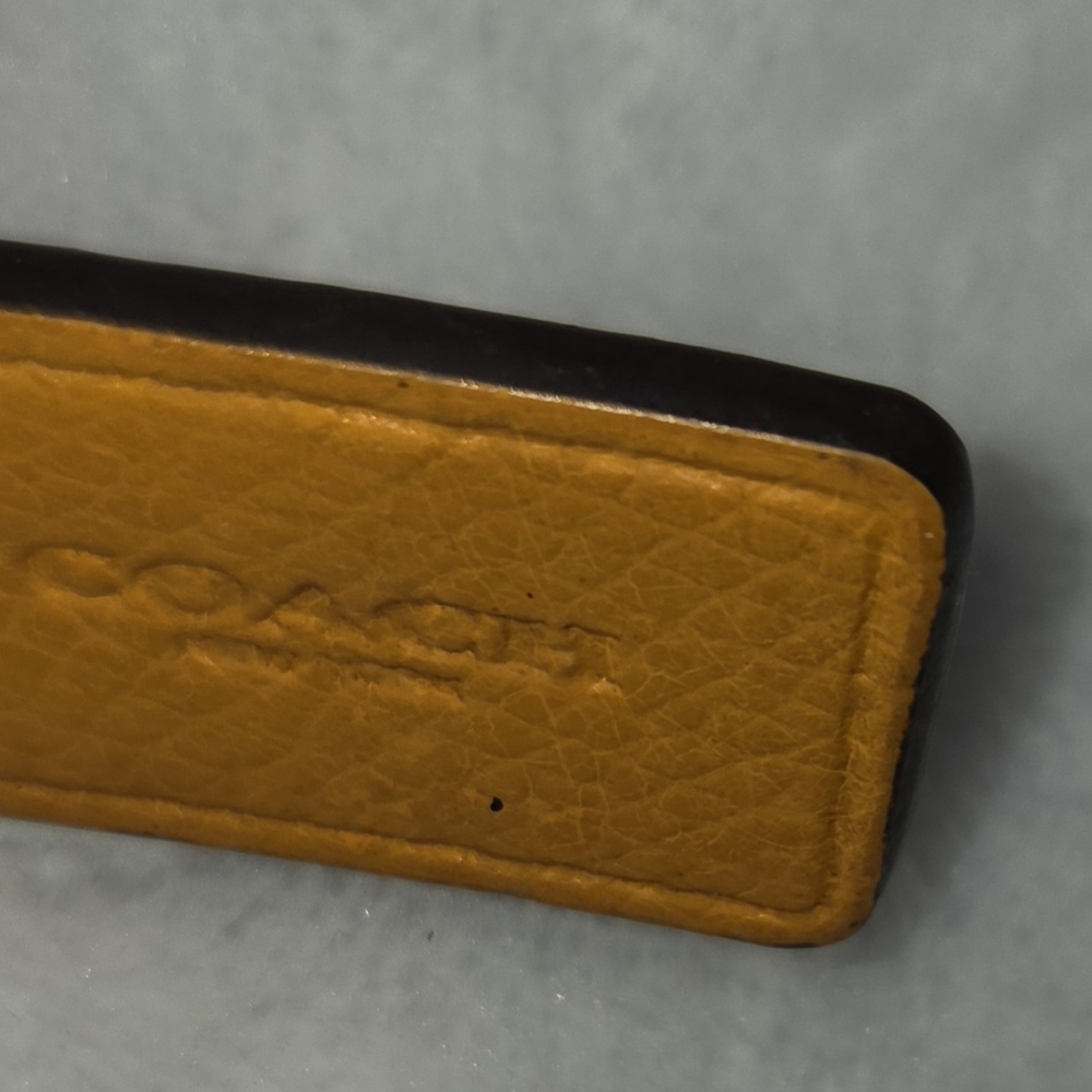 Coach Hang Tag Pebbled Leather Mini Size EUC